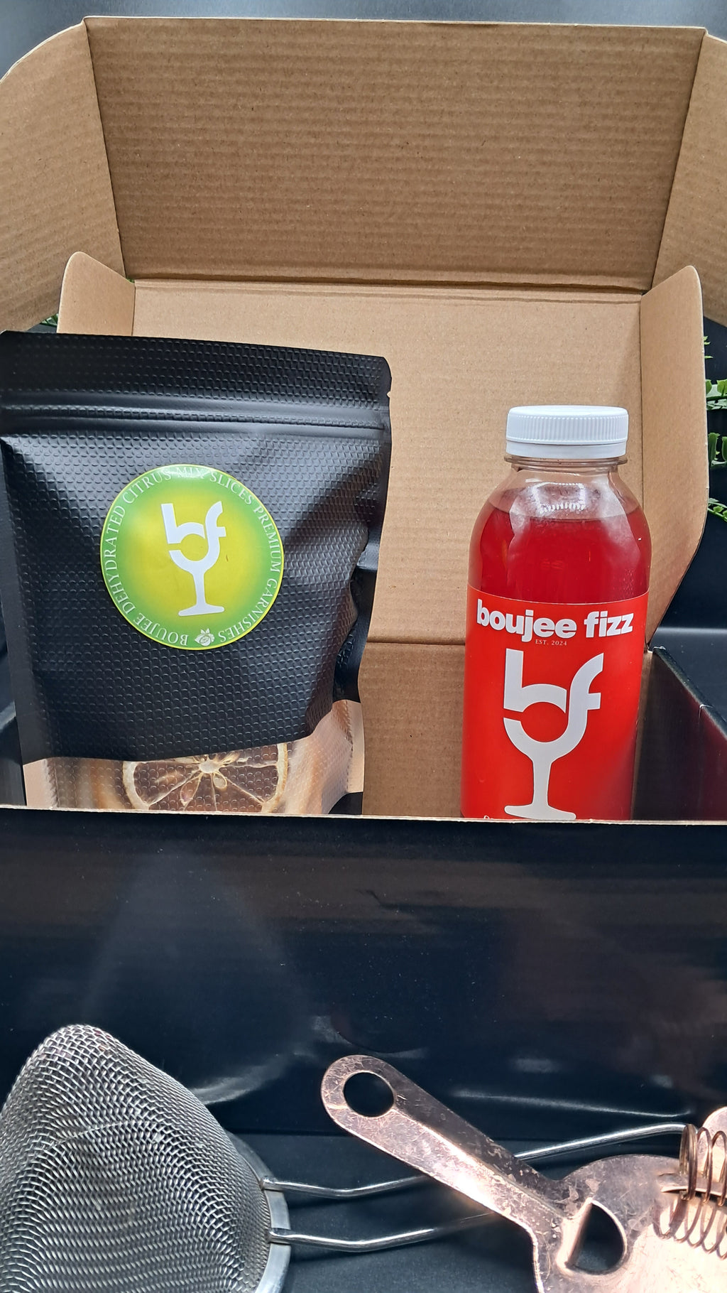 Boujee Fizz Black Label Box Cocktail Mocktail Gift Set Dehydrated Dried Fruit Dried Citrus Cocktail Syrup, Strawberry Syrup