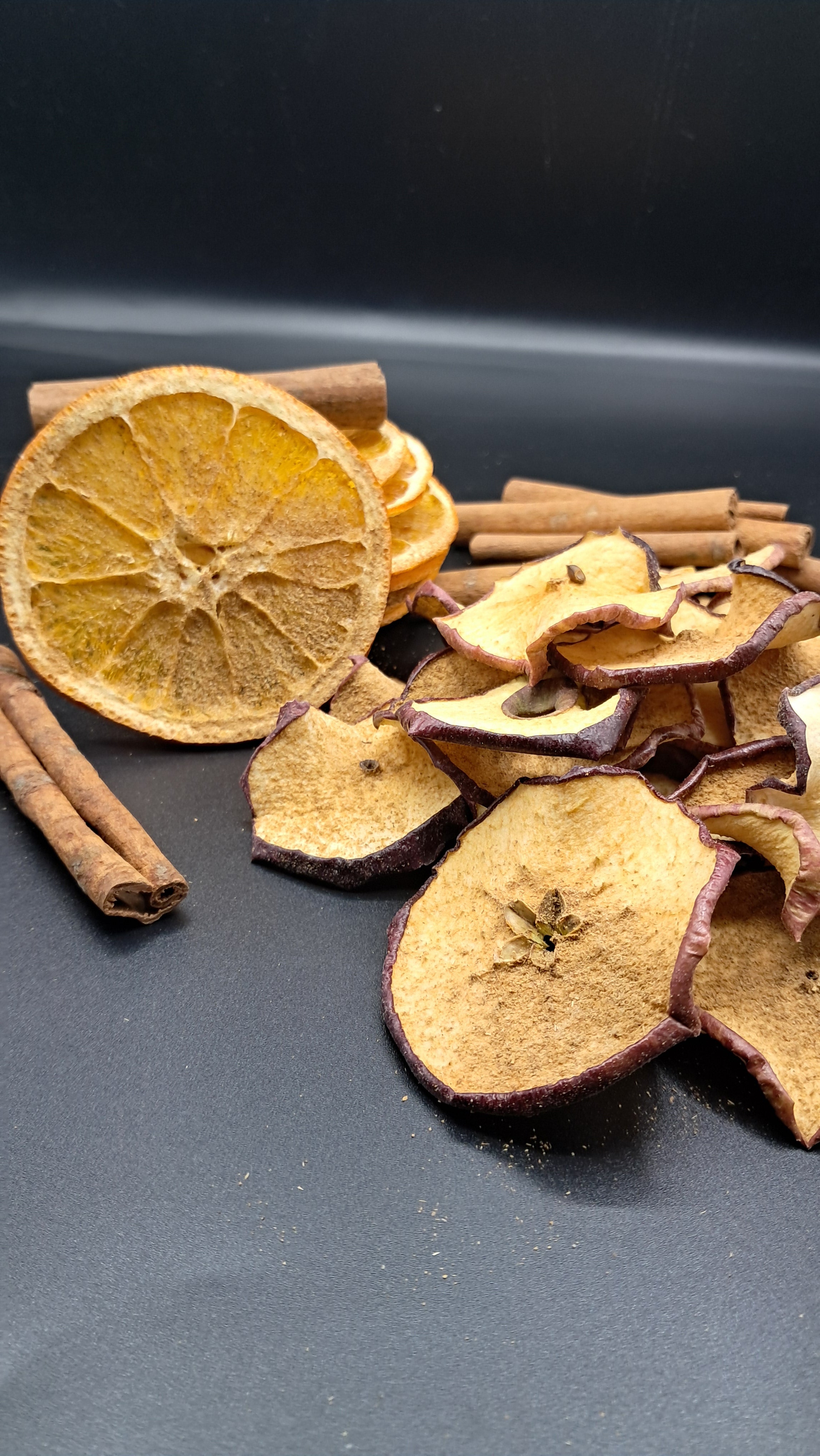 25+ Piece Dried Spiced Apple